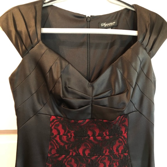 Pinup Signature Dress - Picture 2 of 7